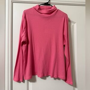 Old Navy Ribbed Turtleneck Shirt